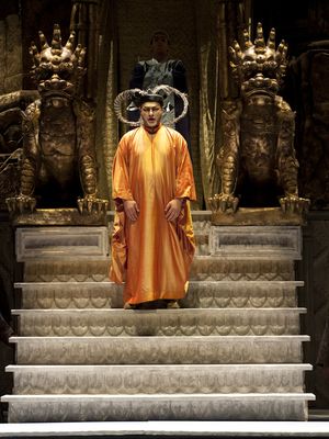 www.teatrodelamaestranza.es